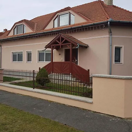 Apartament In - Nordtransdanubien 20390 Bük