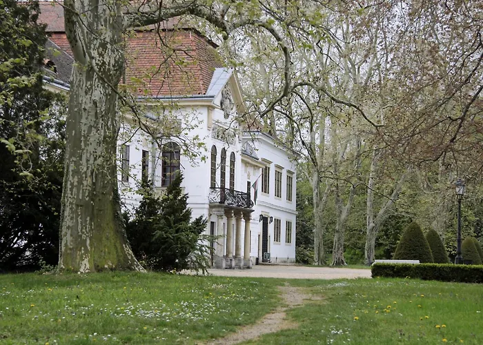 Апартаменты In - Nordtransdanubien 20390